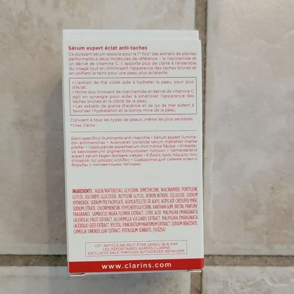 Clarins Bright Plus Advanced Serum - White and Red - Picture 4 of 5
